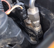 Load image into Gallery viewer, N54 / N63/ N74 / S63 Injector Plug Retainer Fix Kit