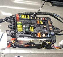 Load image into Gallery viewer, F22 / F30 / F31 / F34 / F80 EKP PNP Cooler Kit - (2012 - 2018 3 Series)